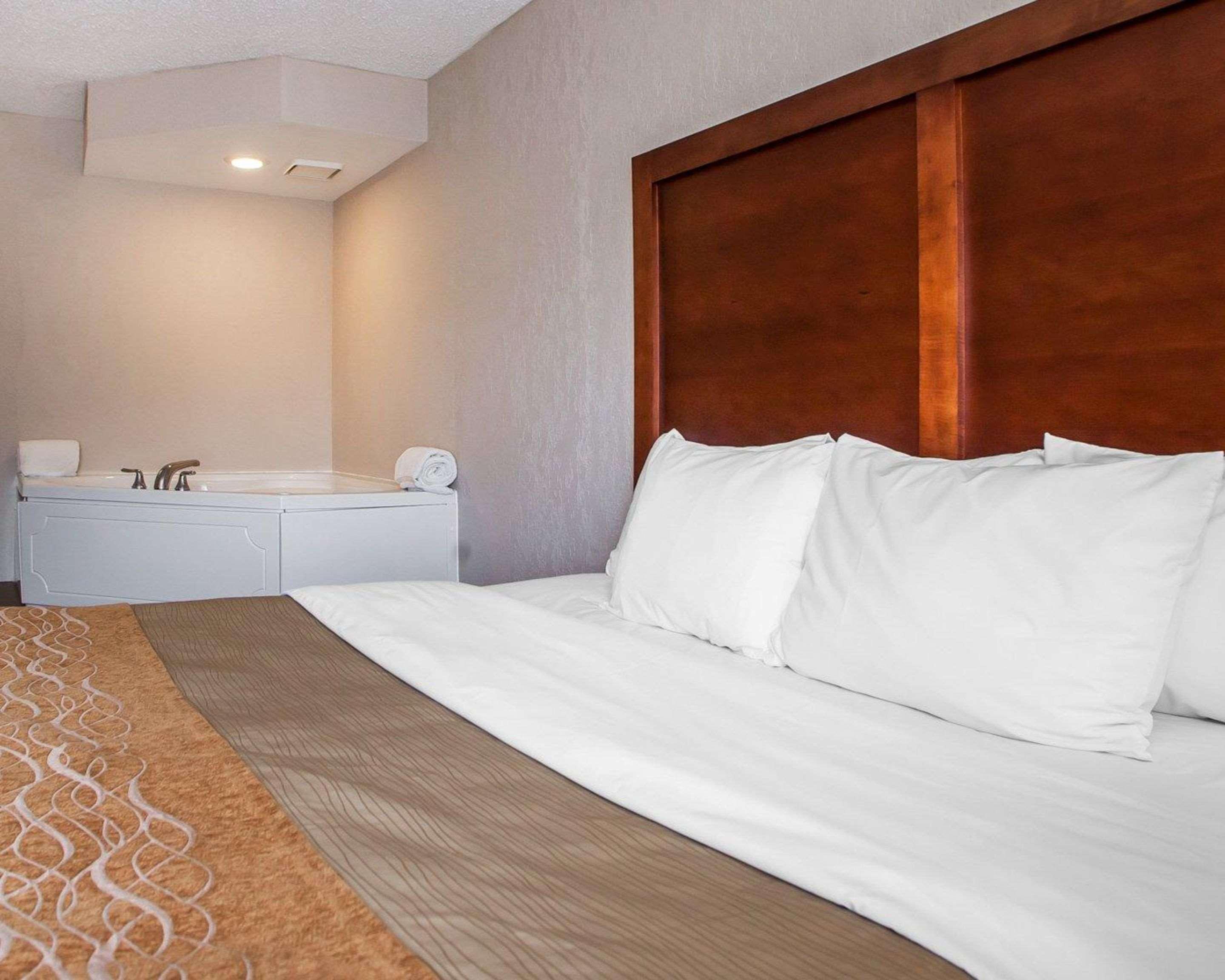 Comfort Inn St Louis - Westport Event Center Maryland Heights Exterior foto